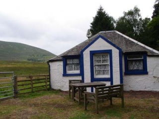 Holiday Cottage Reviews for South Lodge - Holiday Cottage in Biggar, South Lanarkshire
