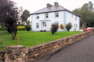 Holiday Cottage Reviews for HUNTSMAN LODGE - Holiday Cottage in Cootehill, Cavan