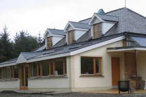 Holiday Cottage Reviews for THE OLD SCHOOL HOUSE - Holiday Cottage in Dowra, Cavan