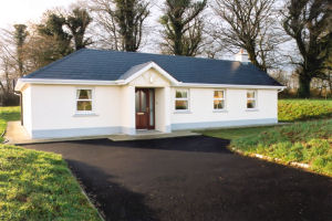 Holiday Cottage Reviews for LOUGHSTOWN HOLIDAY VILLAGE - Holiday Cottage in Delvin, Westmeath