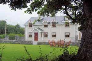 Holiday Cottage Reviews for CARBINE BRIDGE HOUSE - Self Catering in Callan, Kilkenny