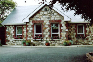 Holiday Cottage Reviews for READS PARK COTTAGES - Holiday Cottage in Galbally, Limerick
