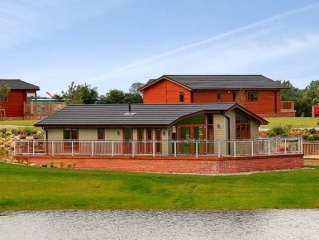 Holiday Cottage Reviews for Deckhouse Lodge - Holiday Cottage in Beverley, East Riding