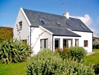 Holiday Cottage Reviews for Up River House - Self Catering Property in  County Cork, Cork