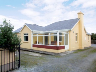 Holiday Cottage Reviews for Ocean Cove - Holiday Cottage in  County Kerry, Kerry