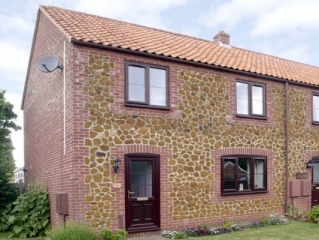 Holiday Cottage Reviews for Lavender Cottage - Cottage Holiday in Snettisham, Norfolk