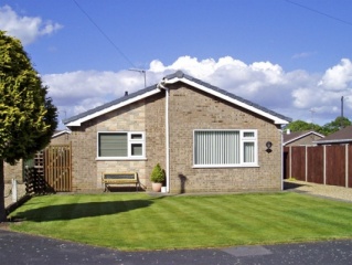 Holiday Cottage Reviews for Fen Hide - Self Catering in Long Sutton, Lincolnshire
