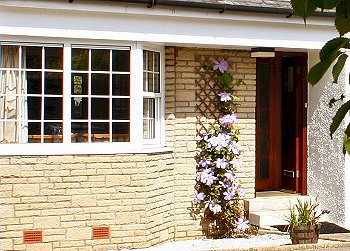 Holiday Cottage Reviews for Church Cottage -  in Ayr, East Ayrshire