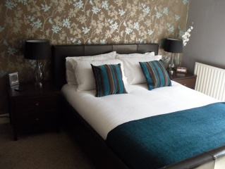 Holiday Cottage Reviews for Four Lillys Road -  in lincoln, Lincolnshire