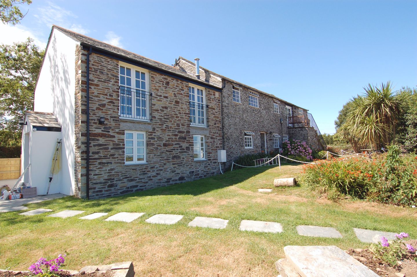 Holiday Cottage Reviews for Atlantic View - Self Catering in Tintagel, Cornwall inc Scilly