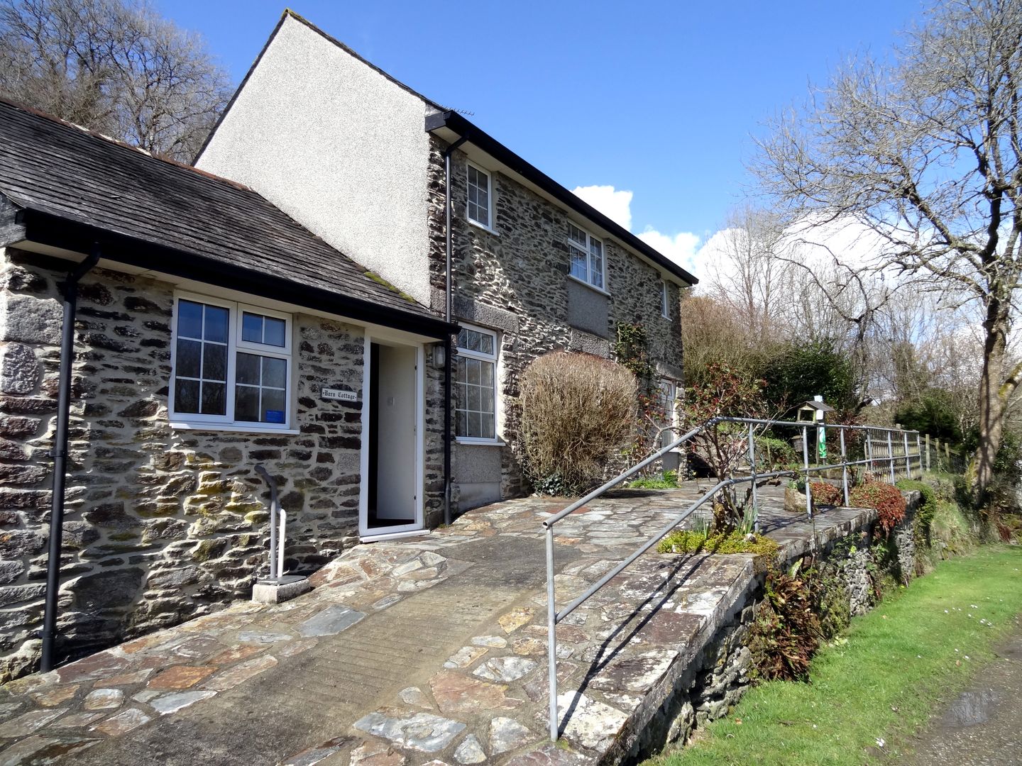 Holiday Cottage Reviews for Barn Cottage - Cottage Holiday in Pelynt, Cornwall inc Scilly