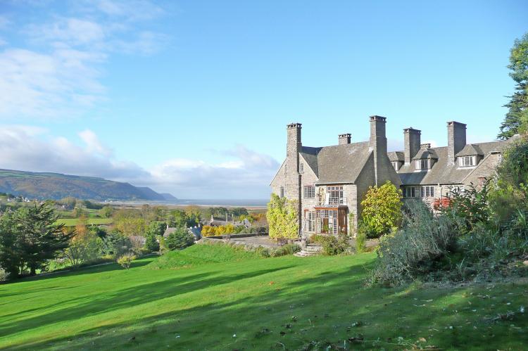 Holiday Cottage Reviews for Bossington Hall - Self Catering Property in Porlock, Somerset