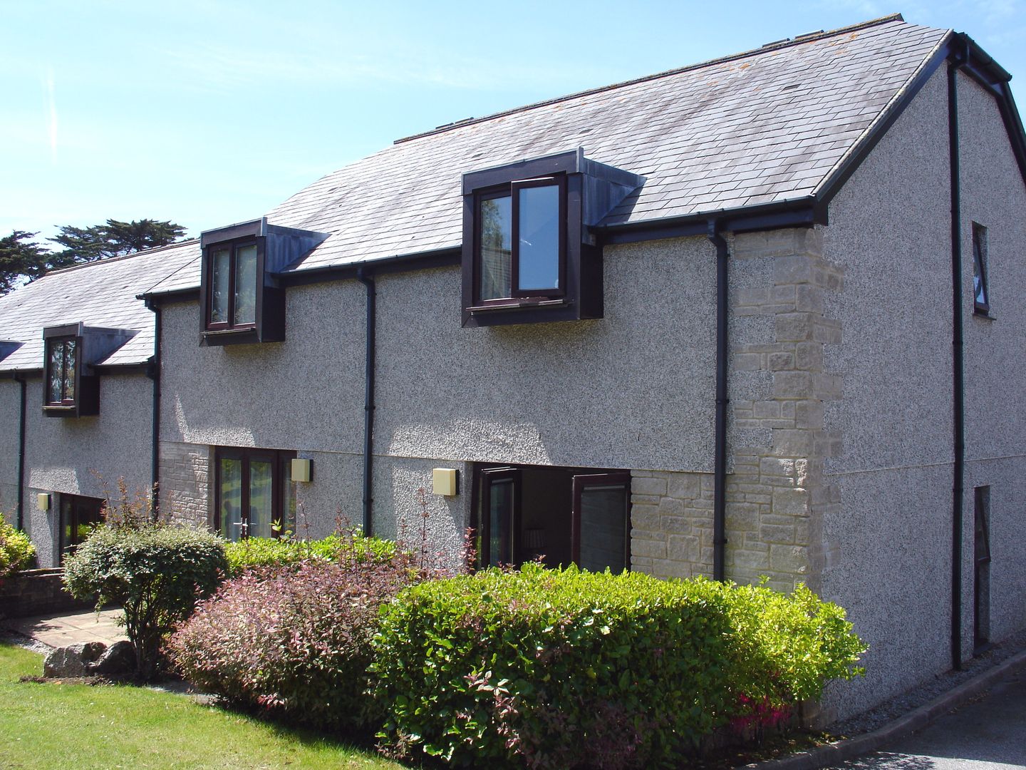 Holiday Cottage Reviews for Bramble Cottage - Self Catering Property in Maenporth, Cornwall inc Scilly