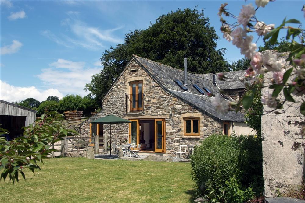Holiday Cottage Reviews for Comfort Wood Cottage - Holiday Cottage in Calstock, Cornwall inc Scilly