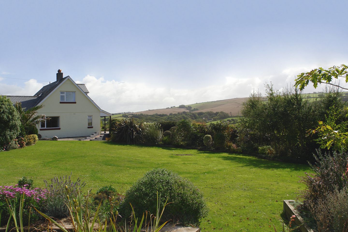 Holiday Cottage Reviews for Hamlocks - Holiday Cottage in South Milton, Devon