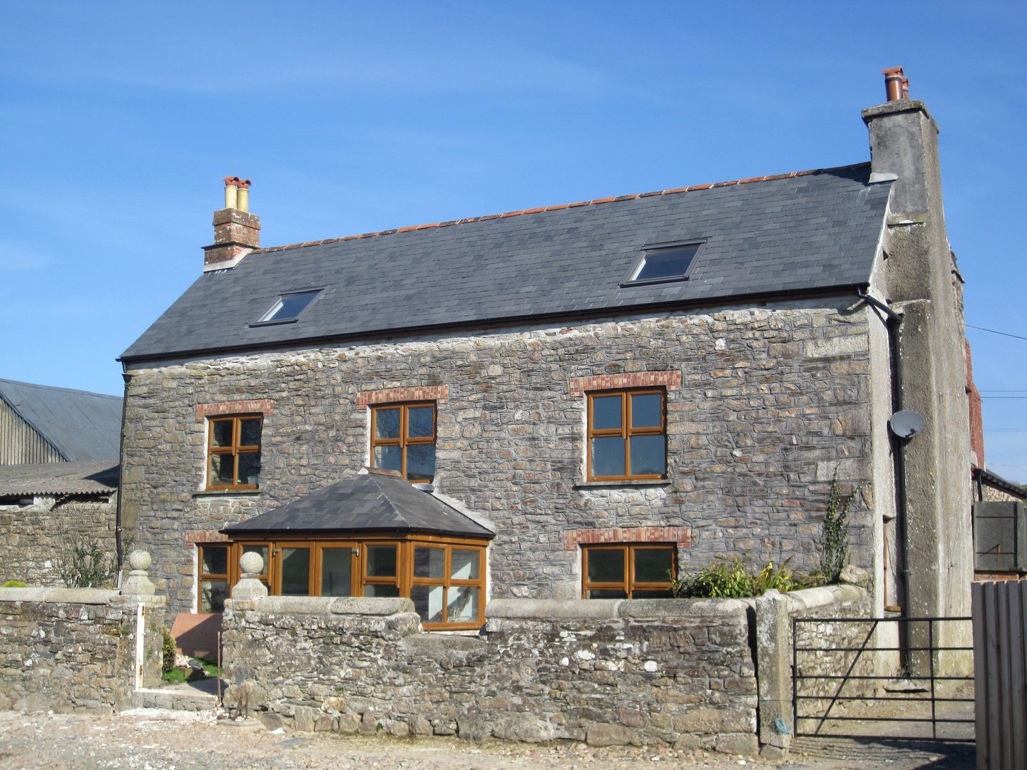 Holiday Cottage Reviews for Haye Barton Farm - Self Catering in St Ive, Cornwall inc Scilly