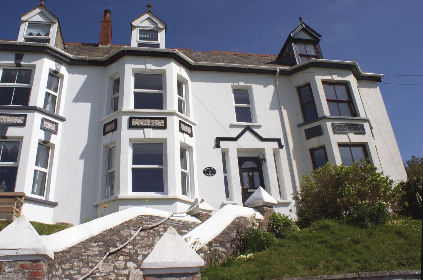 Holiday Cottage Reviews for Heightley House - Holiday Cottage in Treknow, Cornwall inc Scilly