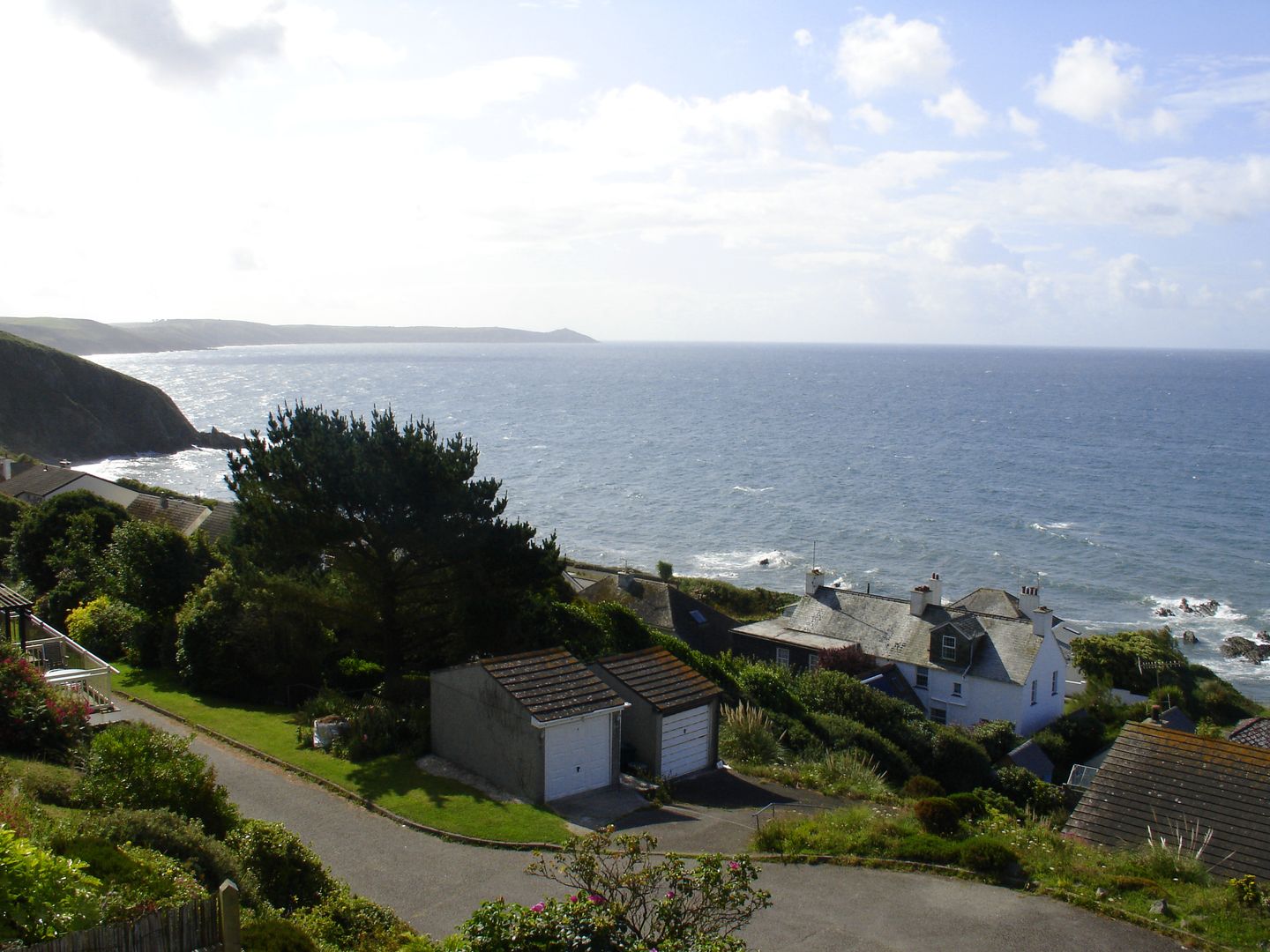 Holiday Cottage Reviews for High Tides - Self Catering in Portwrinkle, Cornwall inc Scilly