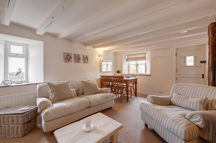 Magnolia Cottage Strete Devon Self Catering Property Reviews
