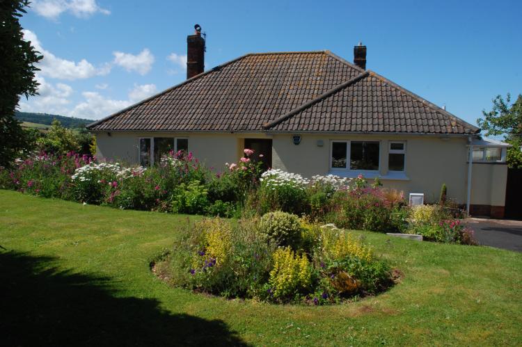 Holiday Cottage Reviews for Meadow View - Holiday Cottage in Minehead, Somerset