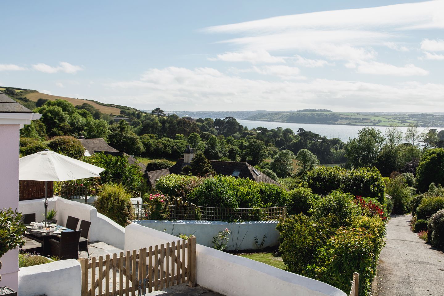 Holiday Cottage Reviews for Rose da Mar - Self Catering in St Just in Roseland, Cornwall inc Scilly