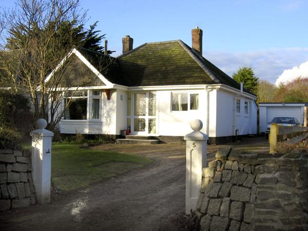 Holiday Cottage Reviews for No 5 Carlyon Road - Self Catering Property in Truro, Cornwall inc Scilly