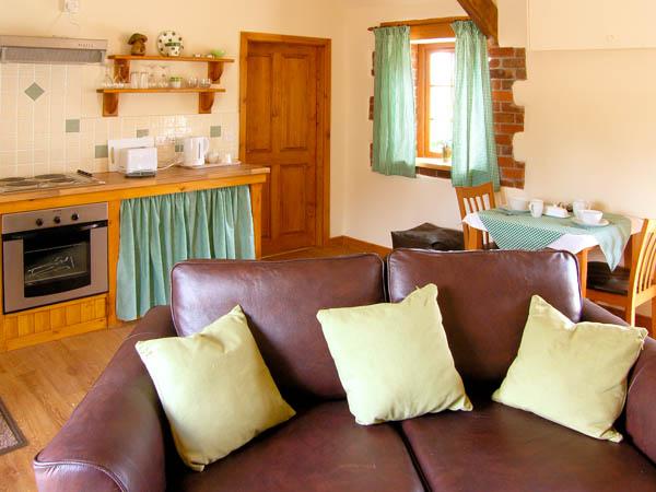 Holiday Cottage Reviews for Hill House Cottage - Holiday Cottage in Templecombe, Somerset