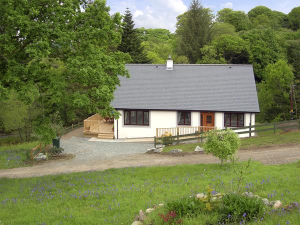 Holiday Cottage Reviews for Bluebell Cottage - Holiday Cottage in Kilmartin, Argyll and Bute