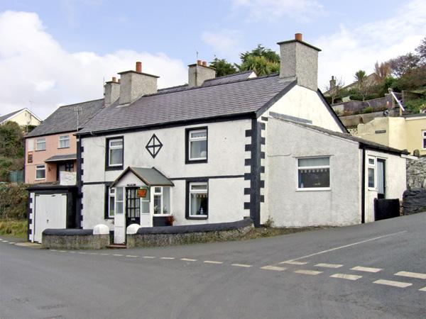 Holiday Cottage Reviews for Royal Oak Cottage - Holiday Cottage in Amlwch, Isle of Anglesey