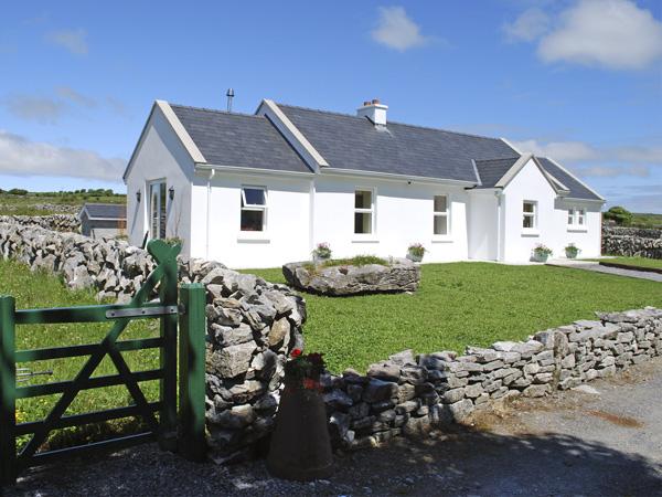 Holiday Cottage Reviews for Dolmen Cottage - Self Catering in Kilfenora, Clare