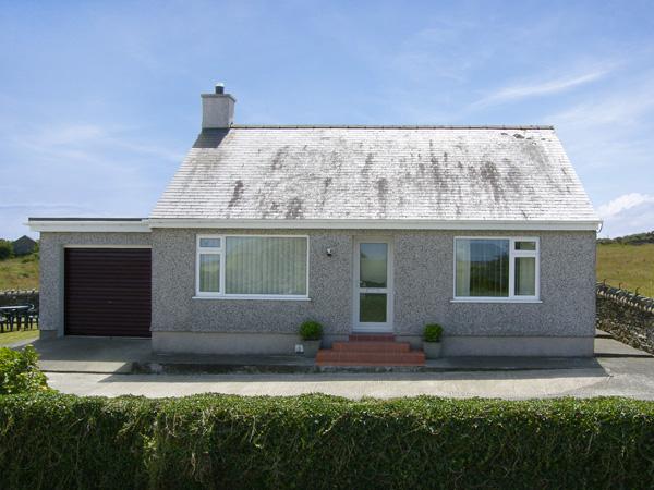 Holiday Cottage Reviews for Rhoslan - Holiday Cottage in Cemaes Bay, Isle of Anglesey
