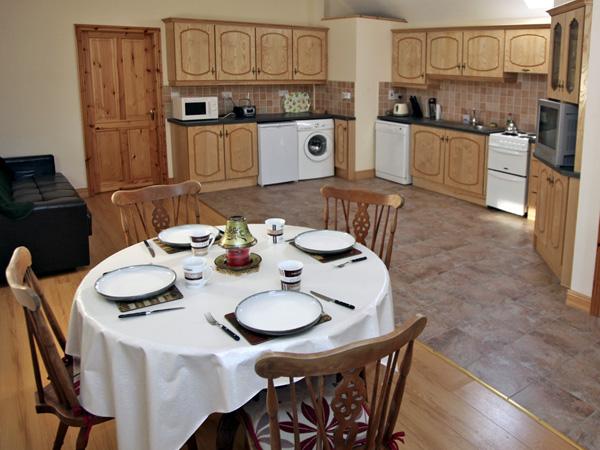 Holiday Cottage Reviews for Idlers Cottage - Cottage Holiday in South Petherton, Somerset