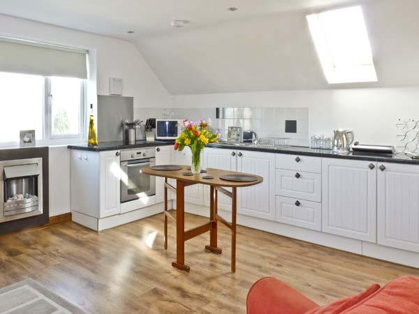 Holiday Cottage Reviews for Sunnyvale - Holiday Cottage in St Austell, Cornwall inc Scilly