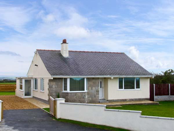 Holiday Cottage Reviews for Bryn Awel - Cottage Holiday in Church Bay, Isle of Anglesey