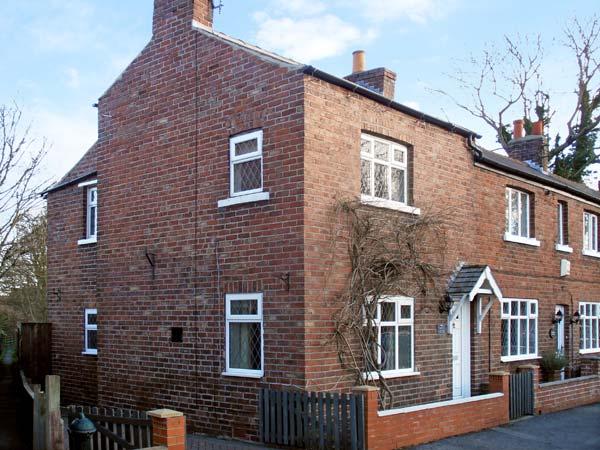 Holiday Cottage Reviews for Sunnyside Cottage - Holiday Cottage in Filey, North Yorkshire