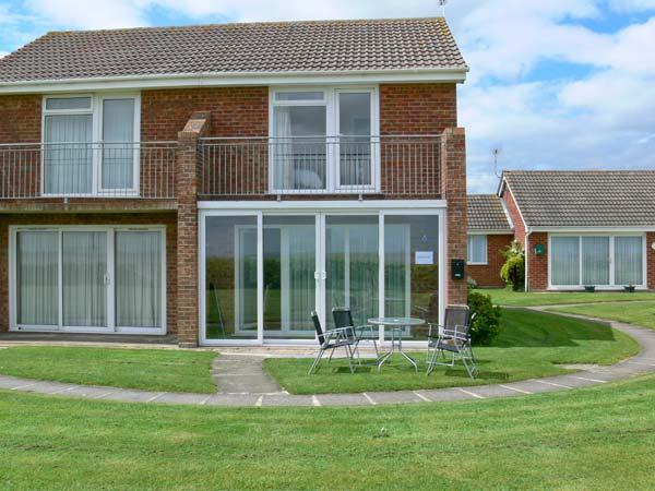 Holiday Cottage Reviews for Seascape - Self Catering in Kessingland, Suffolk