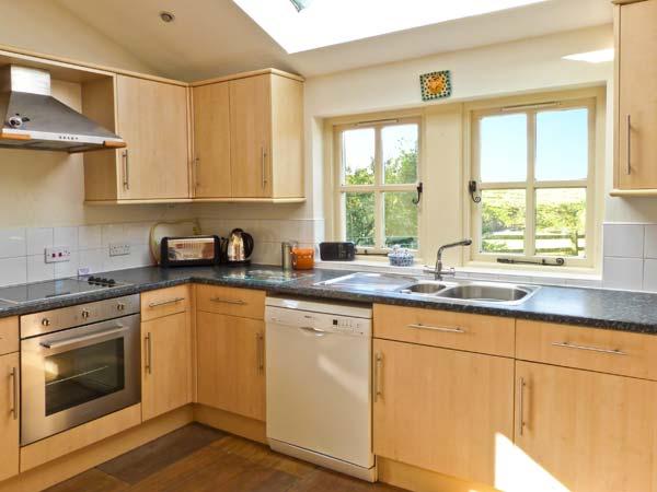 Holiday Cottage Reviews for Ty Capel - Cottage Holiday in Llanberis, Gwynedd