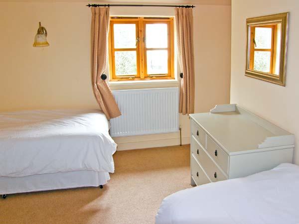 Holiday Cottage Reviews for Honey Bee Cottage - Holiday Cottage in Bradworthy, Devon