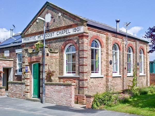 Holiday Cottage Reviews for The New Chapel - Cottage Holiday in Hornsea, east yorkshire