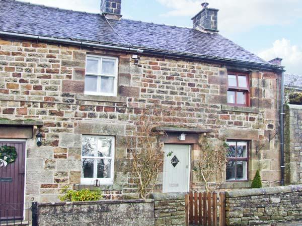Holiday Cottage Reviews for Honeysuckle Cottage - Cottage Holiday in Longnor, Staffordshire