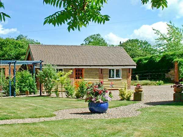 Holiday Cottage Reviews for The Byre - Self Catering Property in Upton Upon Severn, Worcestershire