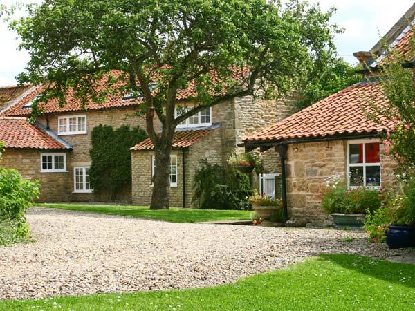 Holiday Cottage Reviews for Lilac Cottage - Self Catering Property in Ebberston, North Yorkshire