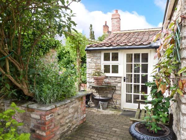 Holiday Cottage Reviews for Coronation Cottage - Self Catering in Helmsley, North Yorkshire