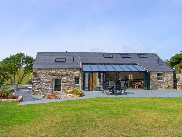 Holiday Cottage Reviews for Garth Morthin The Barn - Self Catering in Morfa Bychan, Gwynedd