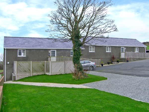Holiday Cottage Reviews for Penelope - Self Catering in Benllech, Isle of Anglesey