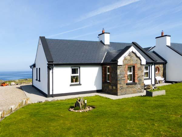 Holiday Cottage Reviews for Ceol Na Mara - Self Catering in Spanish Point, Clare
