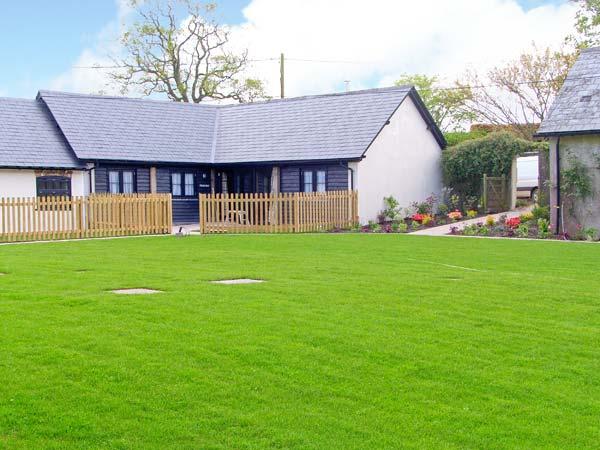 Holiday Cottage Reviews for Corner Barn - Self Catering in Winterborne Stickland, Dorset