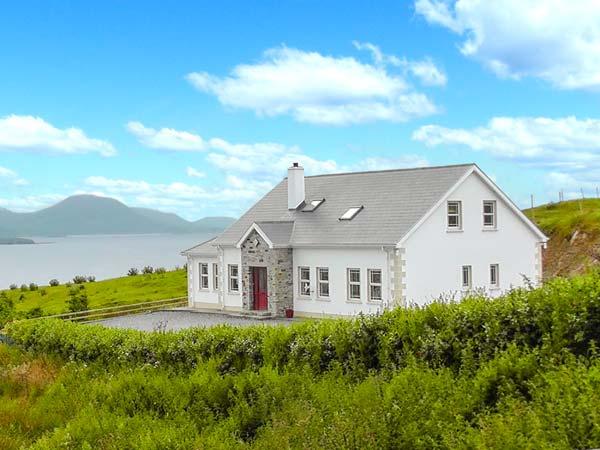 Holiday Cottage Reviews for West Town - Cottage Holiday in Malin Head, Donegal