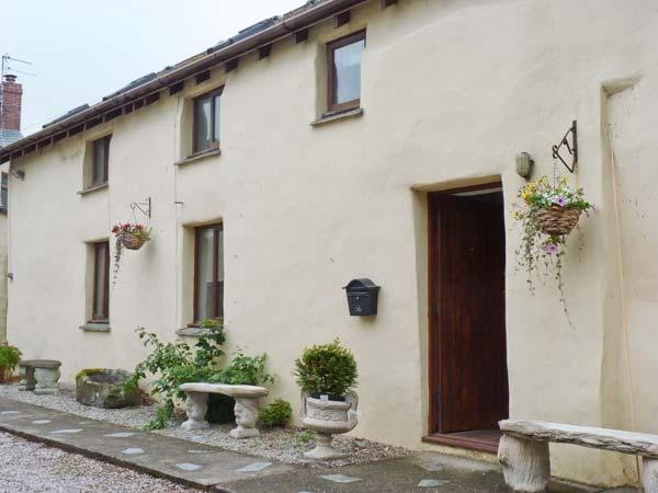Holiday Cottage Reviews for No 2 The Old Coach House - Holiday Cottage in Bude, Cornwall inc Scilly