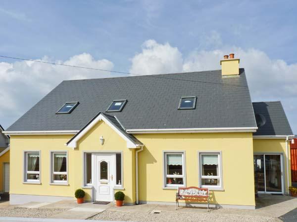 Holiday Cottage Reviews for Quay Road Cottage - Self Catering in Dungloe, Donegal